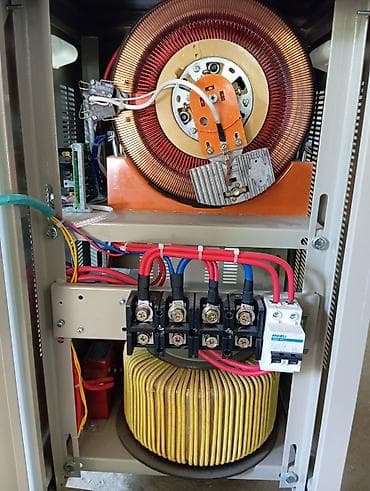 ANDELI SVC-30000VA – AC Avtomatik Gərginlik Tənzimləyicisi - Güc: 30 — 2