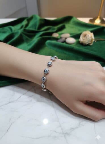 komplekt qizil destleri 2022: Dəstə daxildir: Bilərzik, Gümüş, 925 Əyar — 1