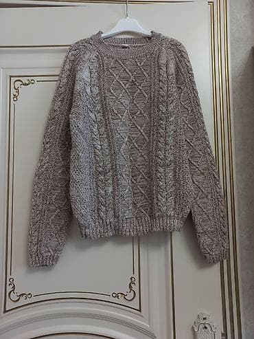 saroçkalar: Hər biri 10 azn. ilk ikisi s-m razmer. saroçkalar oversize modeldir — 10
