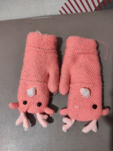 kurtka qiymətləri: Uwaq elcekleri herbiri 2 manata satllr — 2