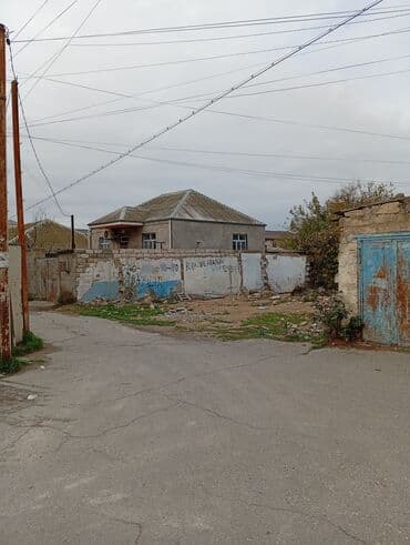 xacmaz torpaq bazarında: 3 sot, Tikinti — 2