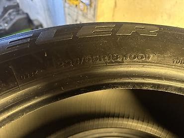 diskilər: Şin Bridgestone 235 / 65 / R 18 — 2