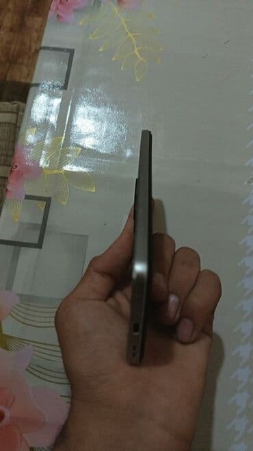 poco f6 qiymeti: Poco F4, 256 GB, rəng - Qızılı, Sensor — 3