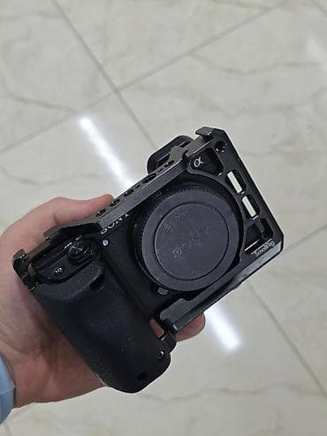 gen: Sony a6400 foto/video kamera – SmallRig cage ilə birlikdə — 1