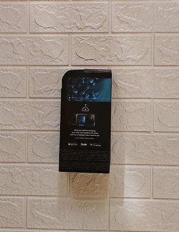 Yeni, bağlı qutuda. GoPro Hero 11 Black satılır. Komplektasiyaya — 6