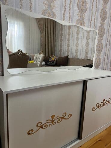 decor up qaymaq harda satilir: Servant, Kredit yoxdur — 1