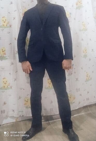 зеленые мужские спортивные костюмы: Kişi kostyum dəsti - Rəng: tünd göy (navy) - Üslub: klassik, dar — 2