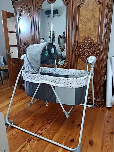 elektron beşik: Elektrikli beşik/hemmock tipli yelləncək beşik Yeni doğulmuşdan — 1