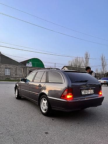 mersedes 4 goz: Mercedes-Benz C-Class: 1.8 l | 1997 il Universal — 3