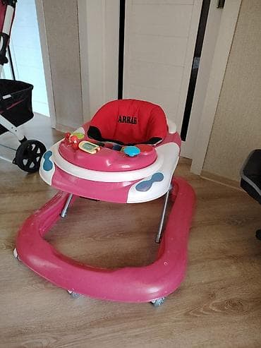 Sınığı yoxdur rahat sürülür açılıb bağlanır