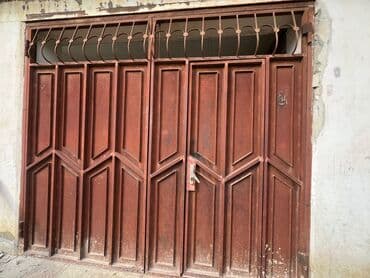 ikinci el darvaza: İşlənmiş Dəmir Həyət darvazası, Yana açılan, 2 m, Mexaniki, Şəbəkə ilə, rəng - Qəhvəyi, Kredit yoxdur, Ünvandan götürmə — 2