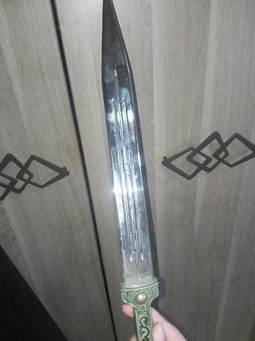 bıcağlar: Qədimi üslubda bəzədilmiş xəncər və qılınc - Material: polad bıçaq — 3