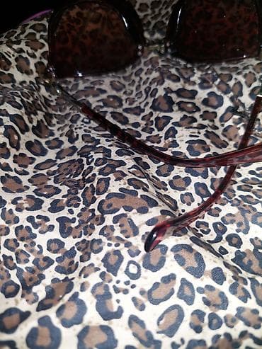 açqi: Biri 10 azn — 9