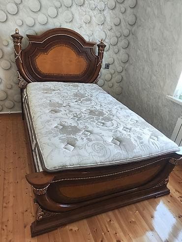 erkimed ortopedik: İşlənmiş, Təknəfərlik çarpayı, Bazasız, Matras ilə, Siyirməsiz, İtaliya — 1