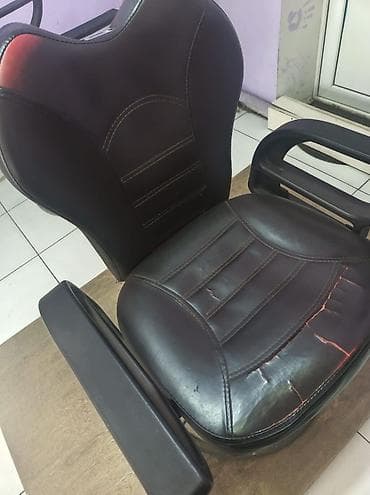 Bərbər/kosmetoloji kreslolar dəsti - Model: klassik bərbər və salon