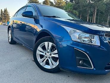 cruze 2012: Chevrolet Cruze: 1.8 l | 2014 il 158000 km Sedan — 3