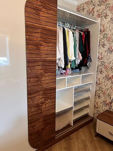 paltar skafi: İşlənmiş, 2 qapılı, Güzgülü, Bej, Taxta, Kupe, Düz dolab — 4