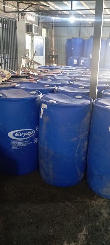 бочки пластиковые 200 литров: Boçka, Plastik, İşlənmiş, Ödənişli çatdırılma — 1