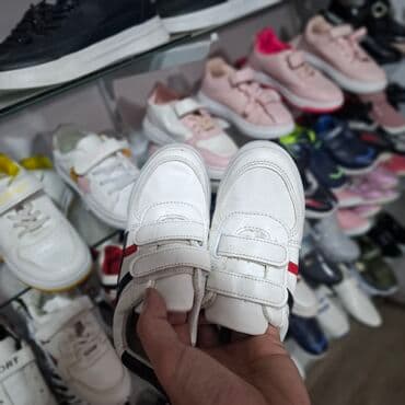 Üst geyimləri: Ölçü: 30✔️ — 2