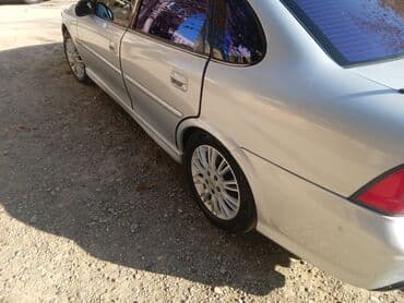 avtomobillər: Opel Vectra: 2 l | 2000 il 322290 km Sedan — 3