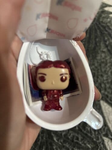 mor ve otesi: Barter Max sade Ile Steve (iki variant) Ile, Will, Nancy,ya da satiş — 4