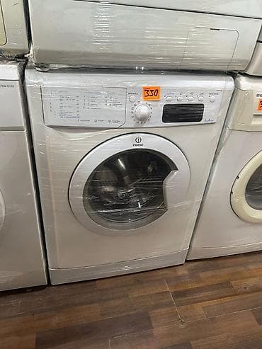 Indesit önyükləməli paltaryuyan maşın - Ön yükləmə, geniş şüşə lyuk -