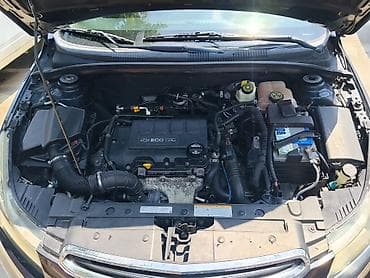 Avtomobil satışı: Chevrolet Cruze: 1.4 l | 2015 il 187000 km Sedan — 5