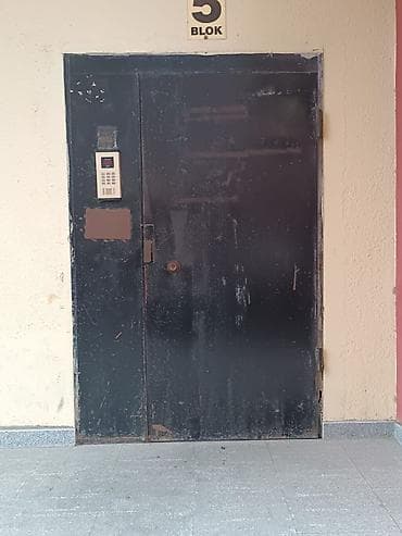 Blok üçün İşlənmiş Giriş qapısı Çərçivə ilə, Zəmanətsiz, Ünvandan götürmə