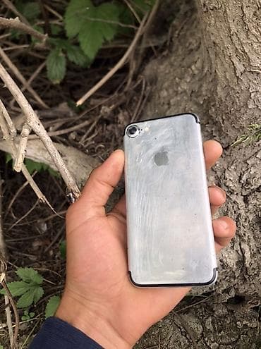 i̇phone 7 128: IPhone 7, 32 GB, Gümüşü, Qırıq — 6