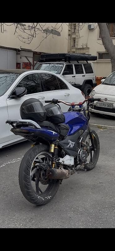 matis: Motosiklet – yol/street üslubunda, mavi rəngdə gövdə və qara — 4