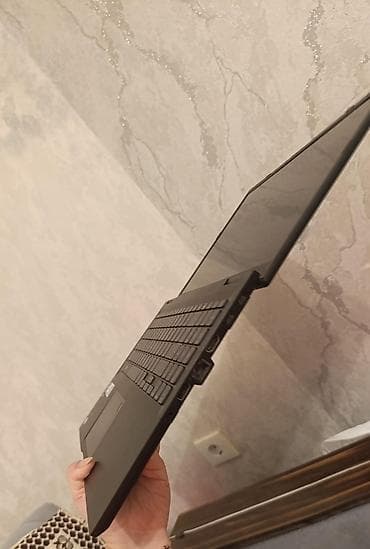 mini pc computer: ASUS ExpertBook, 15.6 ", Intel Core i7, 1 TB — 2
