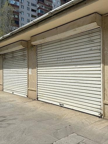 pol sapaşki: Jaluz 2eded 350/300sm 345azn 7ci mkr 9011 leli Ticarət köşkü/obyekt — 1