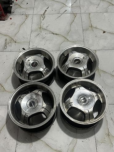 Nəqliyyat: Disk R 13, 4 Boltlu — 2