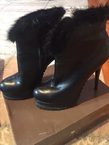 dəri qadın botilyonu: Ölçü: 39, rəng - Qara, Yeni — 2