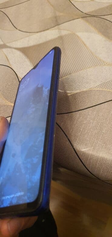 telofo: Xiaomi Mi 8 Pro, 128 ГБ, цвет - Голубой, 
 Отпечаток пальца — 2