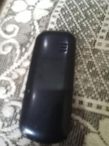 teləfonlar: Nokia — 2