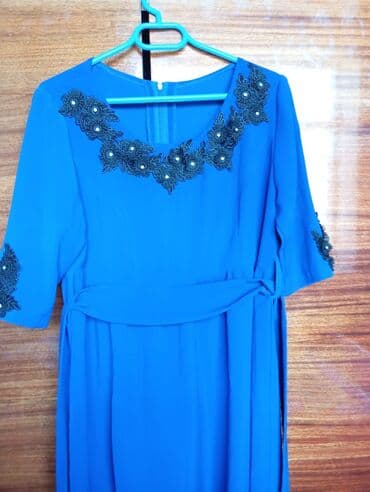 1 - 2 dəfə toya geyinilib.20m.böyük bədən də geyinə bilər.Hamilədə lalafo.az -da 1 - 2 dəfə toya geyinilib.20m.böyük bədən də geyinə bilər.Hamilədə