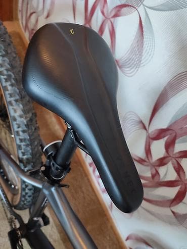 vele: MTB velosiped – 29” - Çərçivə: alüminium hardtail, daxili kabel — 7