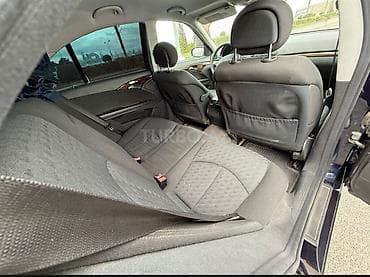 mersedes c klass: Mercedes-Benz E-Class sedan (W211) - Kuzov: qara rəng, 4 qapı, yüngül — 10