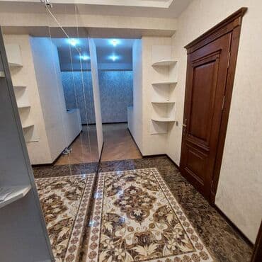 8 mikrorayon: 6-cı mikrorayon, 3 otaqlı, Yeni tikili, 100 kv. m — 12