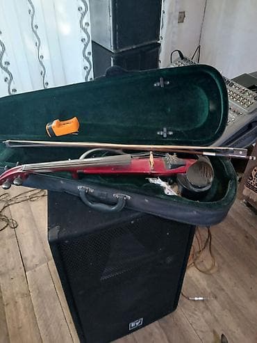 yamaha psr a 5000: Elektrik skripka dəsti - Korpus: açıq skelet dizaynlı elektrik — 3