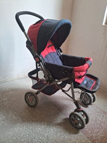 купить детскую коляску бу: Klassik gəzinti arabası, İşlənmiş, Cins: Oğlan, Yaş: 30 ay, Ünvandan götürmə — 2