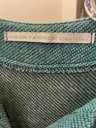 calvin klein euphoria qiymeti: İtaliyanındı, sifarişlə 300 azn alınıb. 60 azn satıram — 2