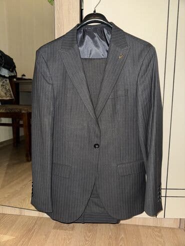 Sviterlər: Gianni Rivera kişi kostyumu - Model: Vest Suit / 32, 1 düyməli — 1