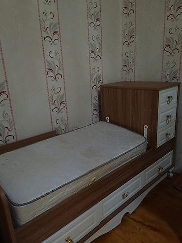 qab dest: Qəzalı vəziyyətdə deyil .Besikin her şeyi var sökülüb .Ama hamisi bir — 4