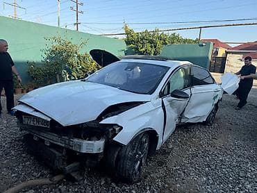Ford Fusion: 1.5 l | 2019 il 280000 km Sedan — 5
