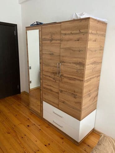 200 manat əla vəziyyətdədi