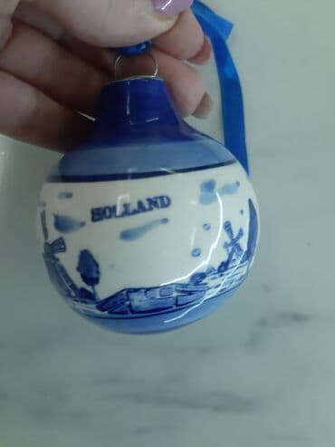 kure coreyi: Сувенир елочная игрушка. Привозная с Голландии. Фарфор. Ручная работа — 3