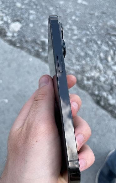 iphone s: IPhone 14 Pro, 128 GB, Qara, Simsiz şarj — 7