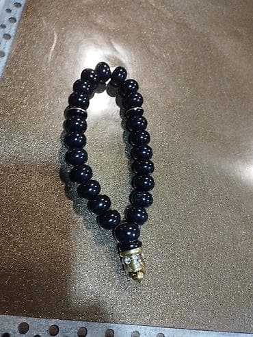 Чётки: Qara muncuqlu təsbeh - Material: Qara rəngli parlaq muncuqlar (böyük — 3